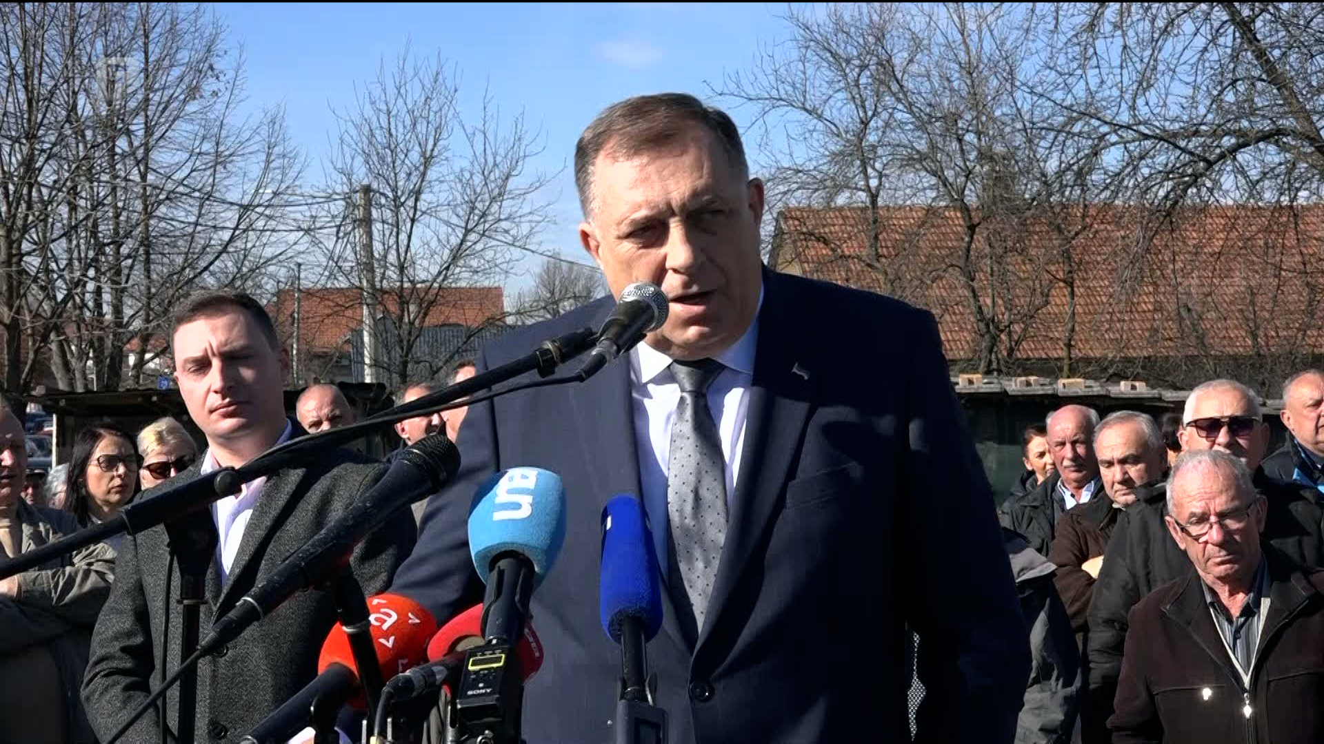 Dodik  i zvaničnici RS-a po starom - ponovo veličanje ratnih zločinaca